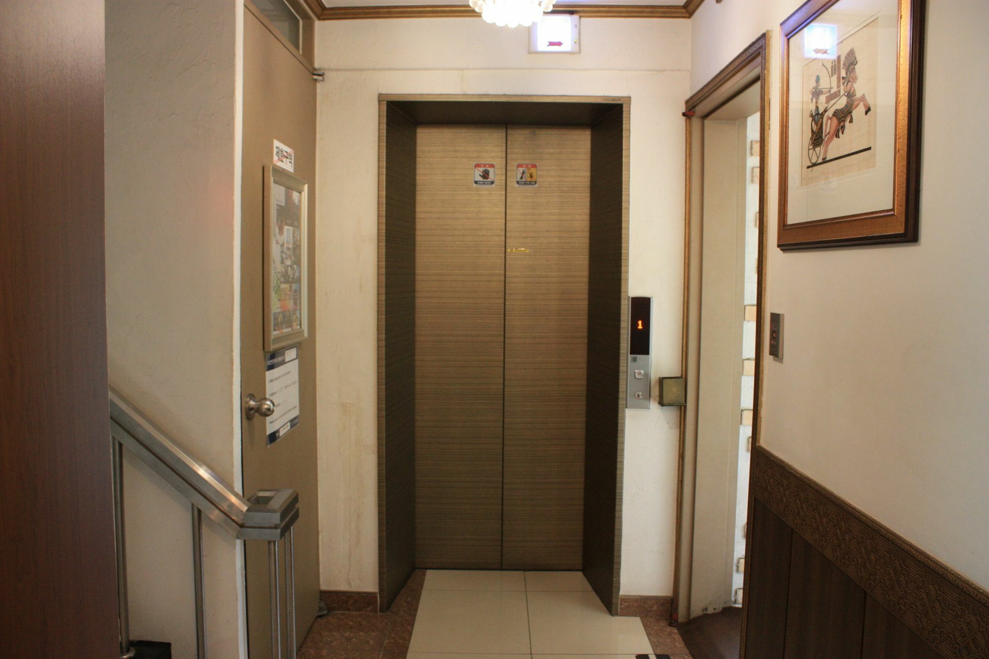 Coups Hotel Seoul Exterior photo